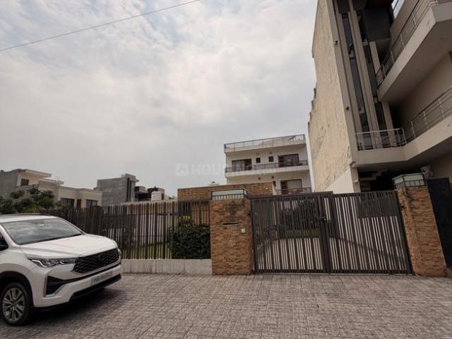 Residential Plot in Sector 89 for resale Mohali. The reference number is 20587912