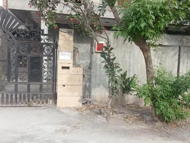 Residential Plot in Sector 8 for resale Faridabad. The reference number is 20985532