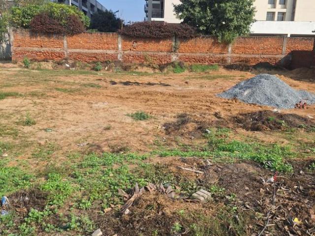 Residential Plot in Sector 92 for resale Gurgaon. The reference number is 19560642