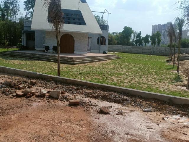 Residential Plot in Sector 95 for resale Gurgaon. The reference number is 14132416