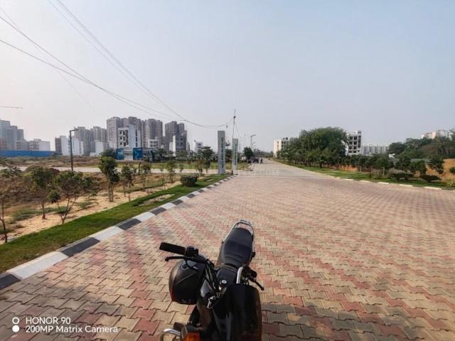 Residential Plot in Sector 95 for resale Gurgaon. The reference number is 20575389
