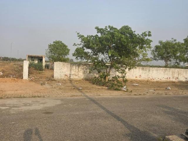 Residential Plot in Sector 96 for resale Noida. The reference number is 20754625