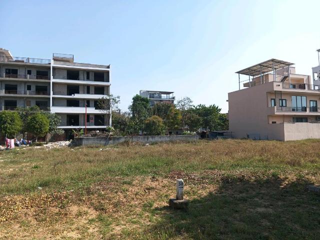 Residential Plot in Sector 99 for resale Gurgaon. The reference number is 19603880