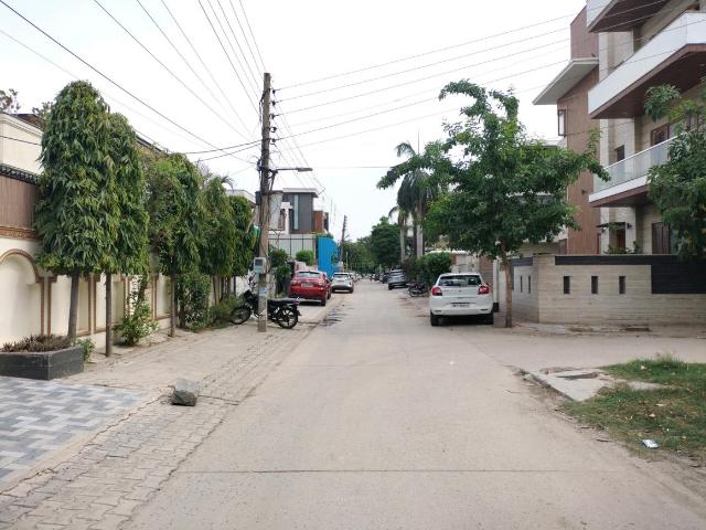 Residential Plot in Sector 9 for resale Faridabad. The reference number is 20332105