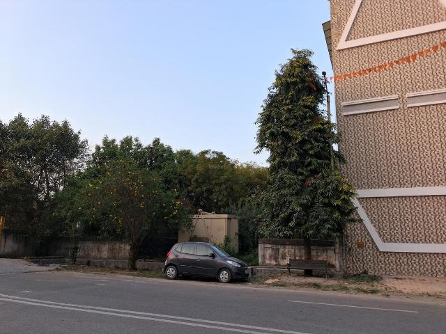 Residential Plot in Sector 108 for resale Noida. The reference number is 19389474