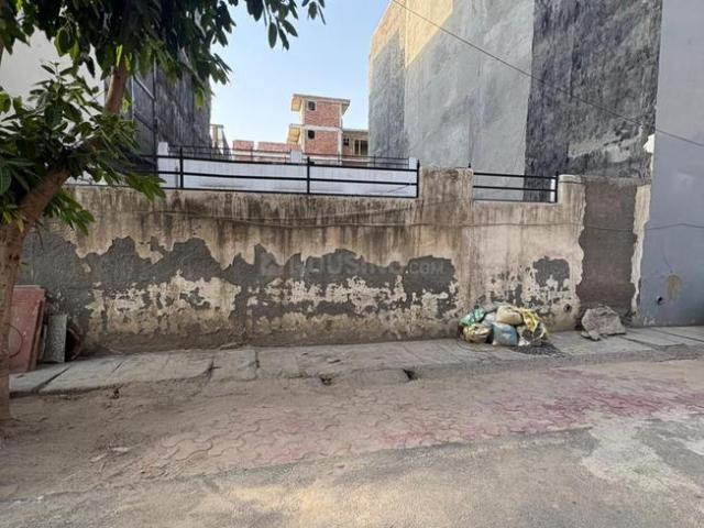 Residential Plot in Sector 116 for resale Noida. The reference number is 20070858