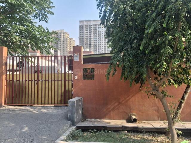 Residential Plot in Sector 116 for resale Noida. The reference number is 20037909