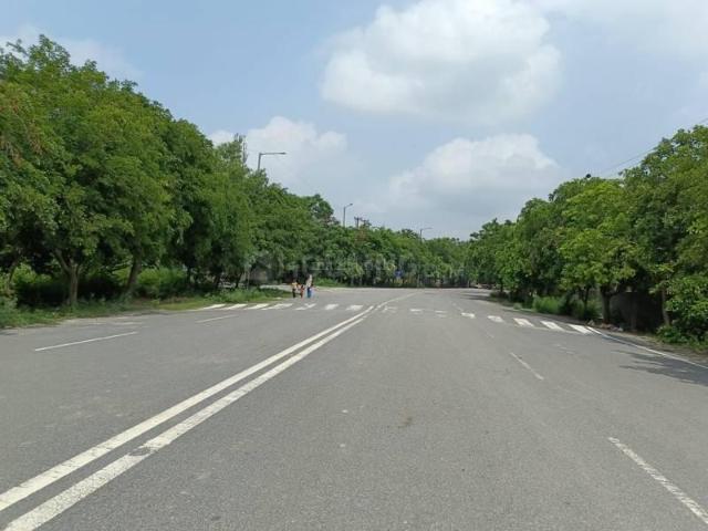 Residential Plot in Sector 116 for resale Noida. The reference number is 20278569