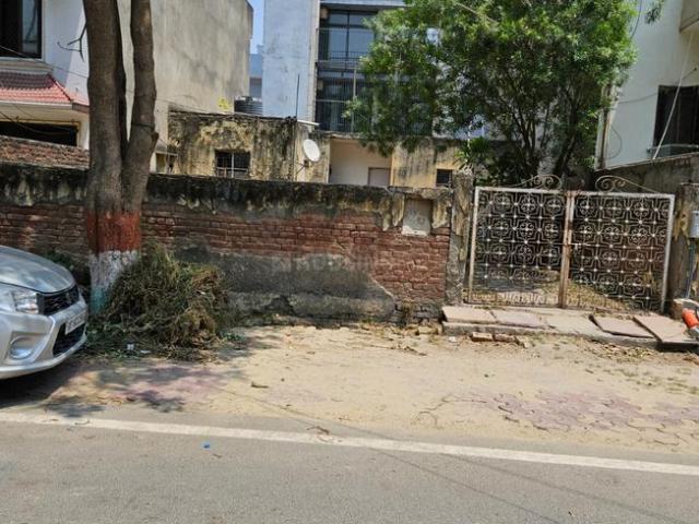 Residential Plot in Sector 117 for resale Noida. The reference number is 20354958
