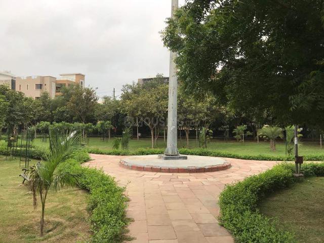 Residential Plot in Sector 122 for resale Noida. The reference number is 19609584