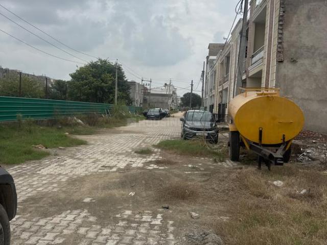Residential Plot in Sector 127 for resale Mohali. The reference number is 18313372
