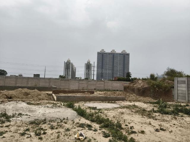 Residential Plot in Sector 137 for resale Noida. The reference number is 20422508