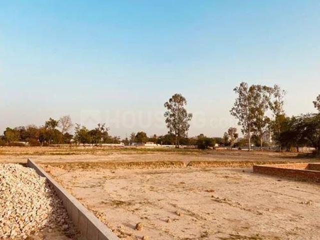 Residential Plot in Sector 138 for resale Noida. The reference number is 20372257