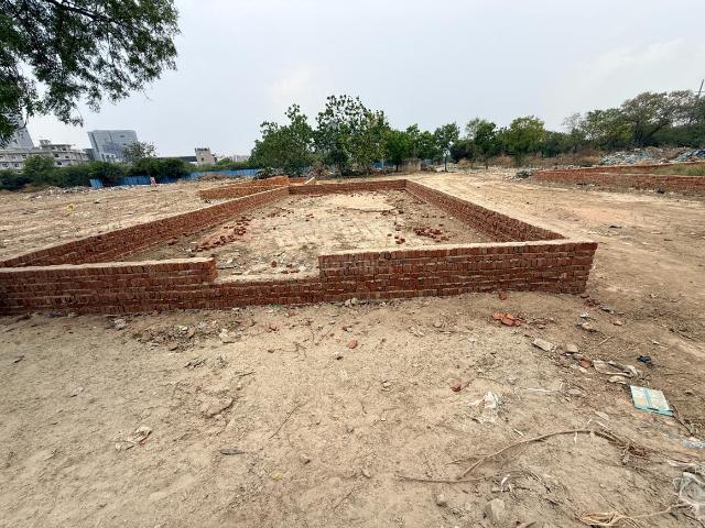 Residential Plot in Sector 138 for resale Noida. The reference number is 20551849