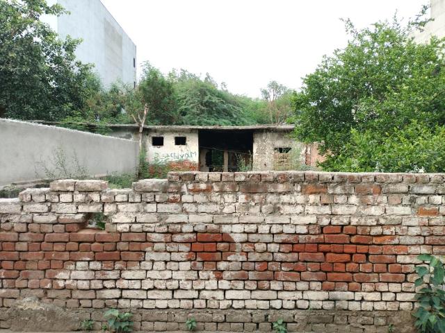Residential Plot in Sector 17 Dwarka for resale New Delhi. The reference number is 20606463