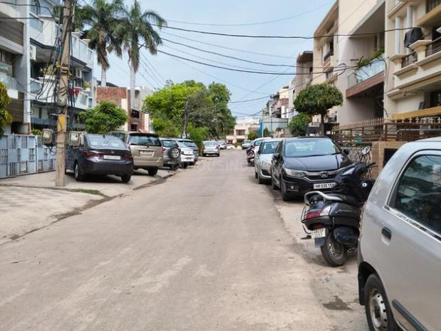 Residential Plot in Sector 17 for resale Panchkula. The reference number is 19995374