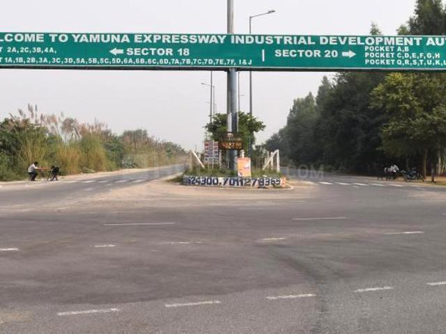 Residential Plot in Sector 17A for resale Greater Noida. The reference number is 19907983