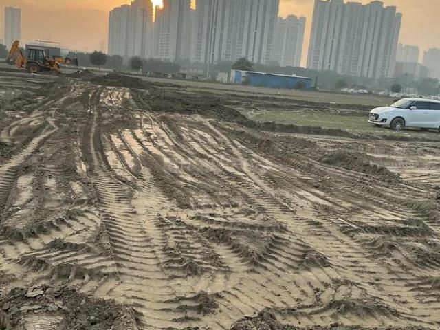 Residential Plot in Sector 140 for resale Noida. The reference number is 20542976