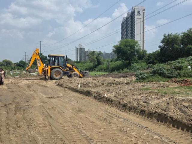 Residential Plot in Sector 144 for resale Noida. The reference number is 19972973