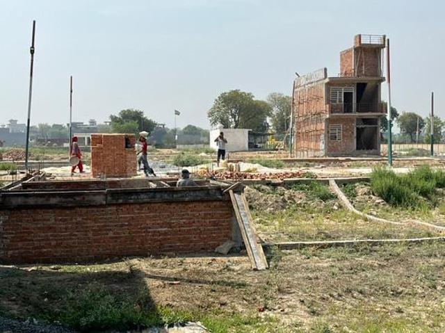Residential Plot in Sector 144 for resale Noida. The reference number is 20294617