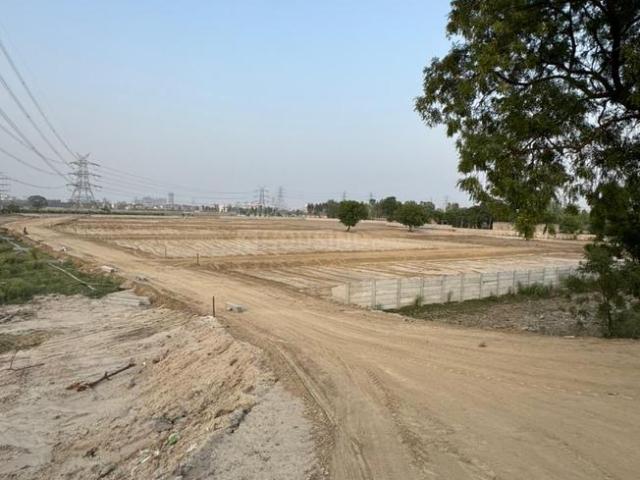 Residential Plot in Sector 148 for resale Noida. The reference number is 20507413