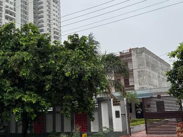 Residential Plot in Sector 151 for resale Noida. The reference number is 18454423