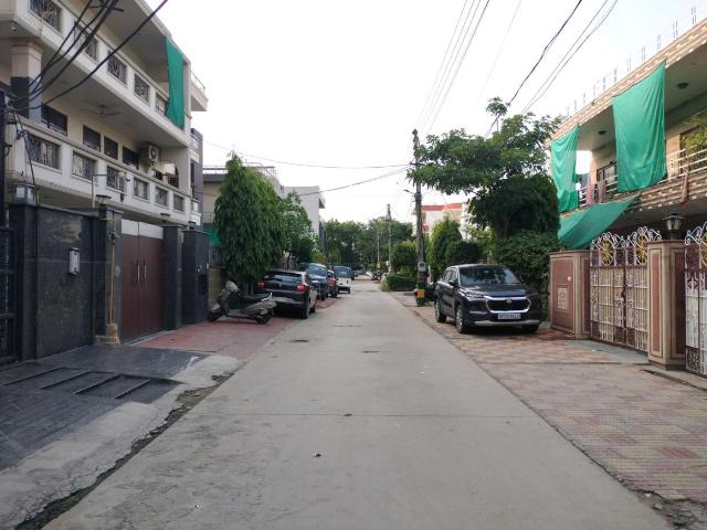 Residential Plot in Sector 16 for resale Faridabad. The reference number is 20605874
