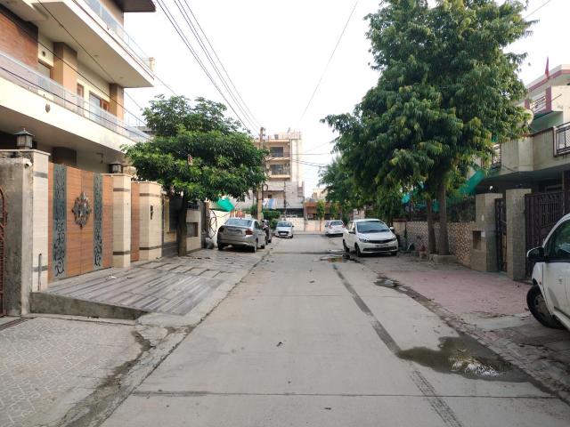 Residential Plot in Sector 16 for resale Faridabad. The reference number is 20605895