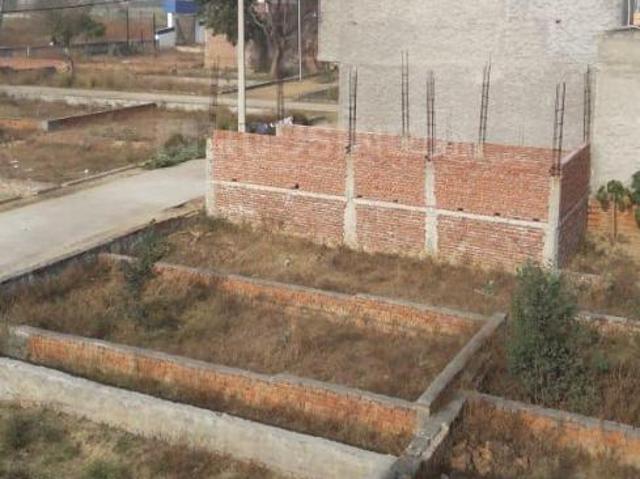 Residential Plot in Sector 27 Rohini for resale New Delhi. The reference number is 15298343