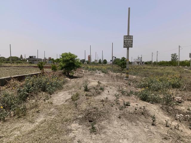 Residential Plot in Sector 32 Rohini for resale New Delhi. The reference number is 20120191