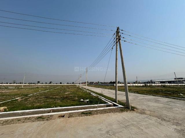 Residential Plot in Selakui for resale Dehradun. The reference number is 18572112