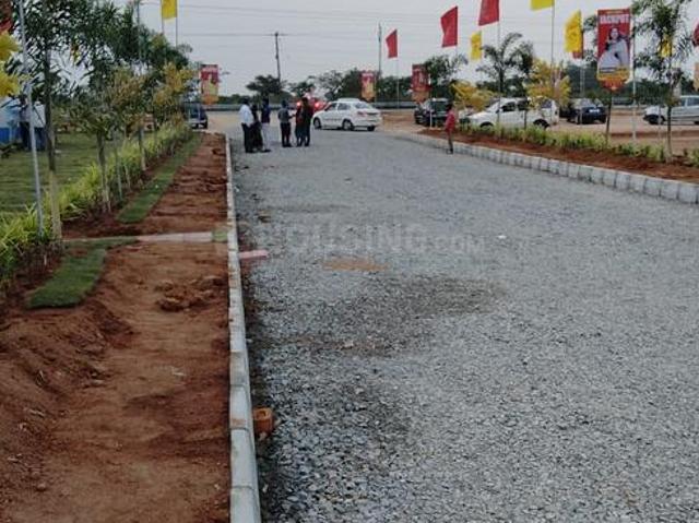 Residential Plot in Shamirpet for resale Hyderabad. The reference number is 20631682