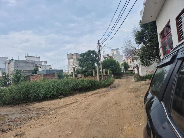 Residential Plot in Shanti Kunj for resale Gurgaon. The reference number is 18268745