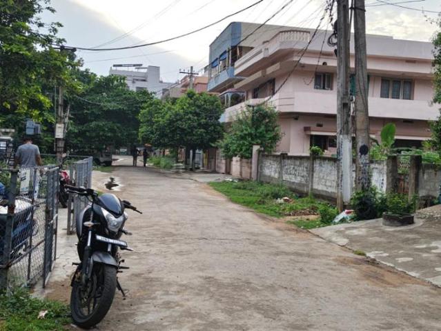 Residential Plot in Shanti Nagar for resale Kakinada. The reference number is 20829676