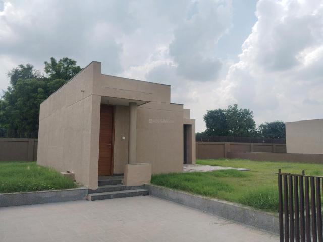 Residential Plot in Shantigram for resale Ahmedabad. The reference number is 17095110
