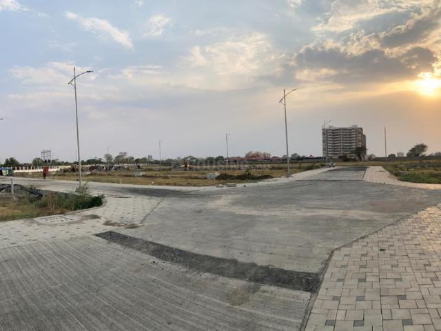 Residential Plot in Shankarpur for resale Nagpur. The reference number is 20871157