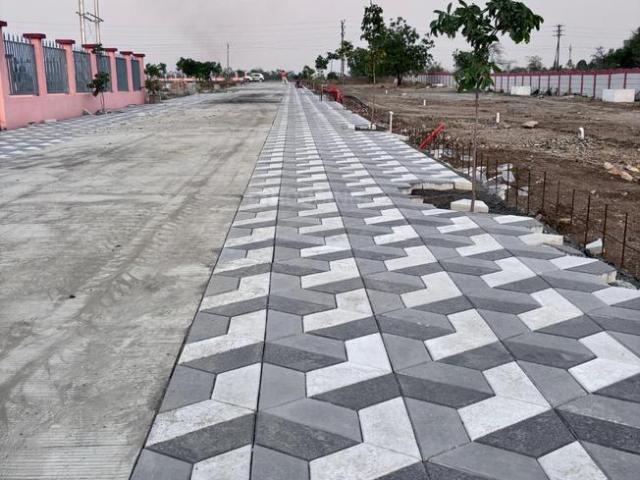 Residential Plot in Shankarpur for resale Nagpur. The reference number is 20380099
