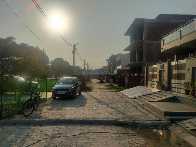 Residential Plot in Shastri Nagar for resale Ghaziabad. The reference number is 19557348
