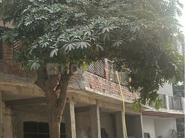Residential Plot in Shastri Nagar for resale Ghaziabad. The reference number is 20074421