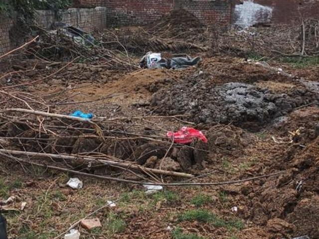 Residential Plot in Shastri Nagar for resale Meerut. The reference number is 19203072