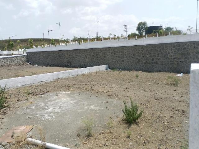 Residential Plot in Shindaone for resale Pune. The reference number is 20450755