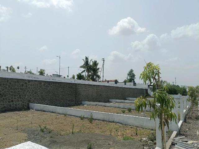 Residential Plot in Shindaone for resale Pune. The reference number is 20450761