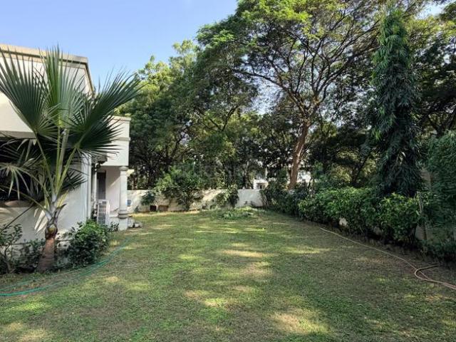 Residential Plot in Shilaj for resale Ahmedabad. The reference number is 19068618