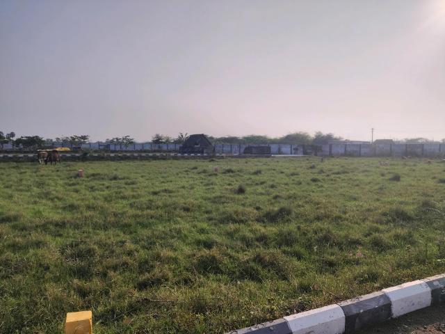 Residential Plot in Kundrathur for resale Chennai. The reference number is 14682388