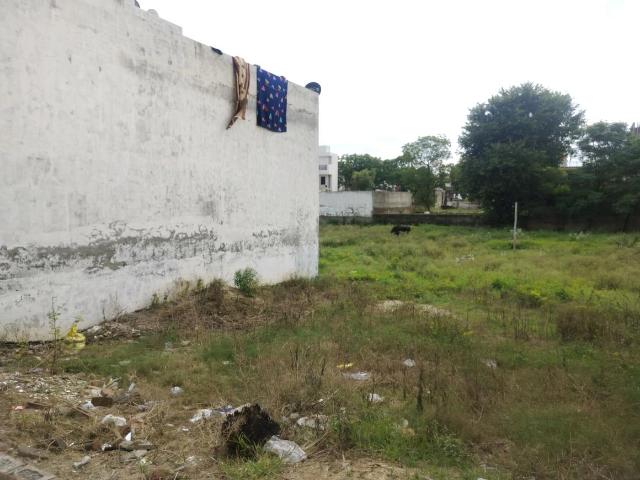 Residential Plot in Sikrod for resale Ghaziabad. The reference number is 15458718