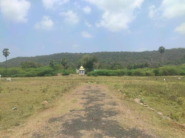 Residential Plot in Singaperumal Koil for resale Chennai. The reference number is 16850626