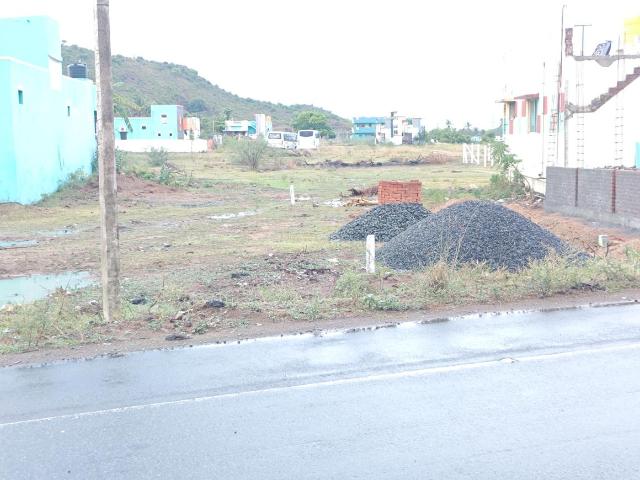 Residential Plot in Singaperumal Koil for resale Chennai. The reference number is 18189496