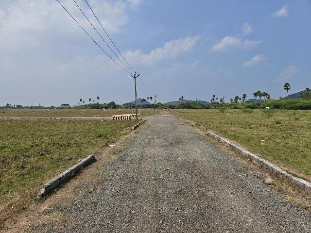 Residential Plot in Singaperumal Koil for resale Chennai. The reference number is 19533811
