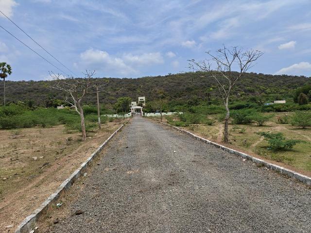 Residential Plot in Singaperumal Koil for resale Chennai. The reference number is 20027025
