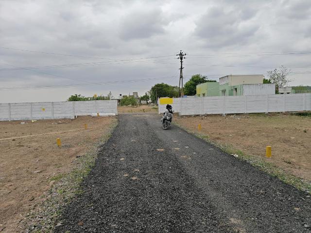 Residential Plot in Singaperumal Koil for resale Chennai. The reference number is 20441639